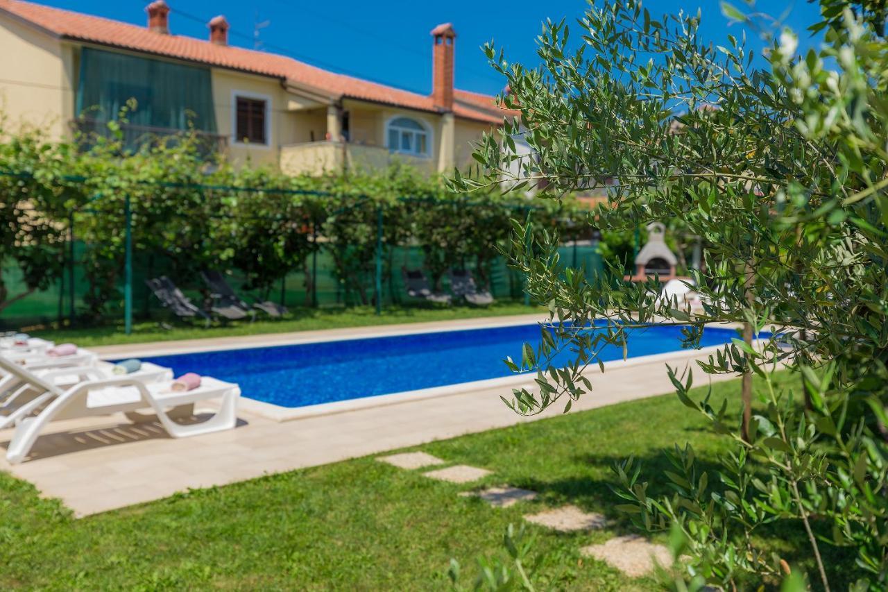 Villa Toni Umag Exterior foto